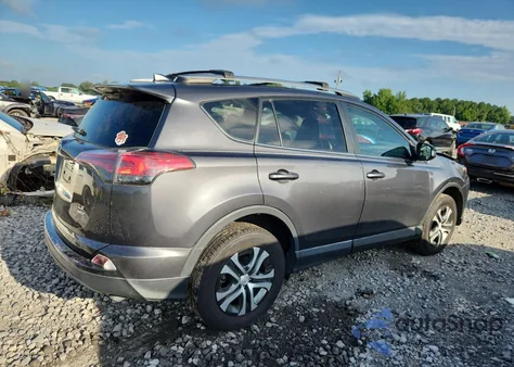 2018 Toyota Rav4 Le z USA, uszkodzony, nr VIN 2T3BFREV7JW855985